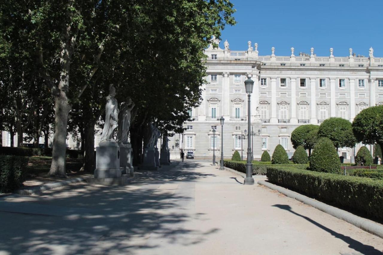 Urbantec Realty - Palacio Real - Opera Madrid Exterior foto